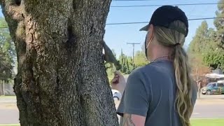 Alice In Chains' Jerry Cantrell feeding a squirrel and quoting 'The Silence of the Lambs'