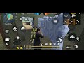 One vs one play the game free fire on please like and subscribe