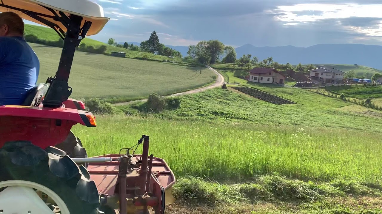 Kosenie trávy Yanmar af24  Kosacka SB 1200