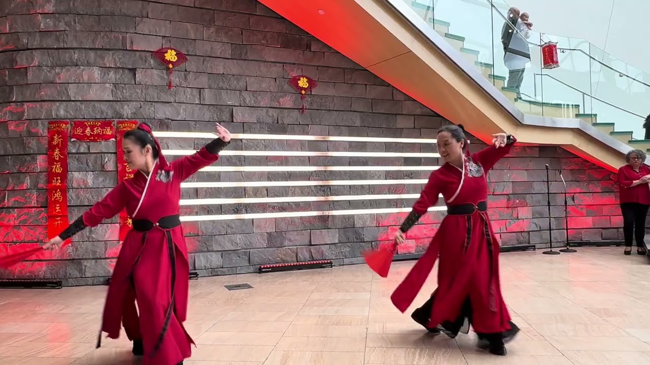 15-50_ March of the Elephant King