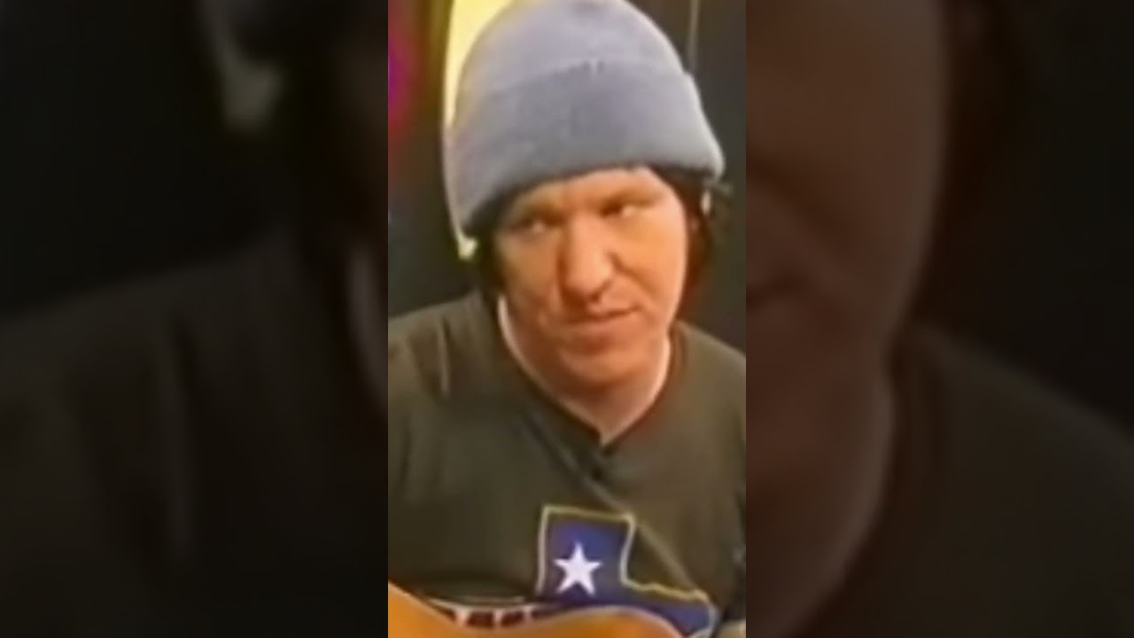 Смотреть «Elliott Smith: Pop Music vs. Folk Music #elliottsmith #guitar #songwriter #folk #pop» на YouTube Смотреть «Elliott Smith: Pop Music vs. Folk Music #elliottsmith #guitar #songwriter #folk #pop» на YouTube