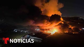 Una fuerte explosión sacude un complejo industrial en Ezeiza, Argentina | Noticias Telemundo