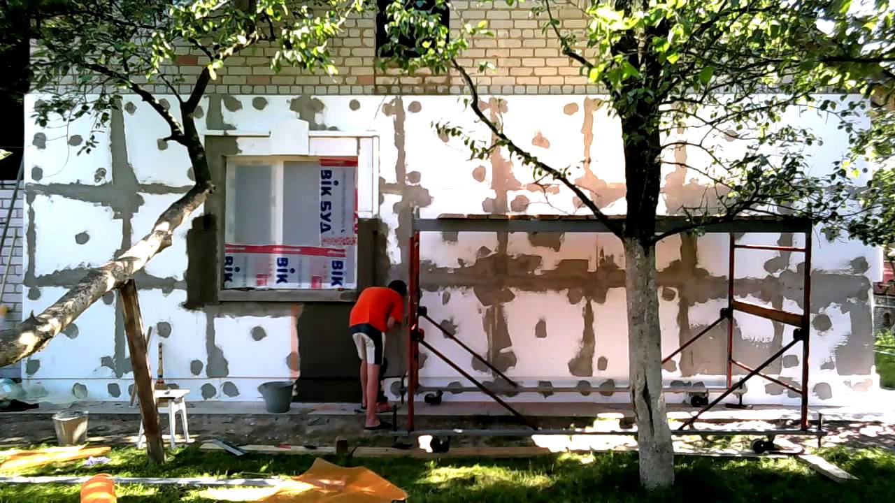 Армирование стеклосеткой оконного декора из пенопласта. - YouTube