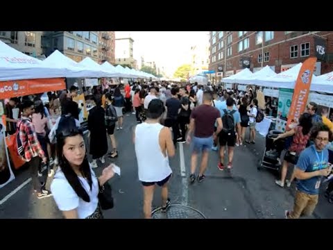 ⁴ᴷ⁶⁰ Walking NYC : Street Fair on 8th Avenue (September 21, 2019)