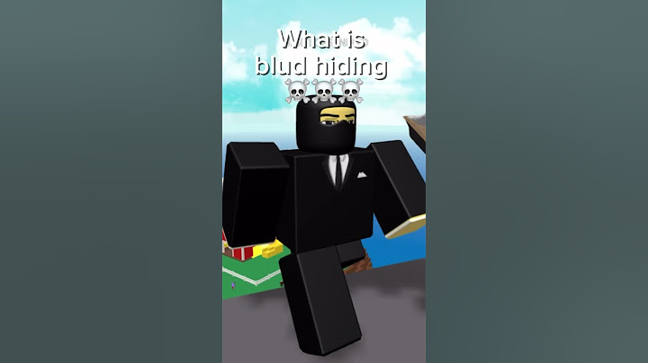 Bro bought the wrong suit… #roblox #shorts #memes #kneesurgery #nds #viral #beaniedoge