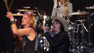 00036 Adam Ant - Beat My Guest