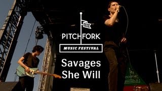 Vignette de la vidéo "Savages - "She Will" - Pitchfork Music Festival 2013"