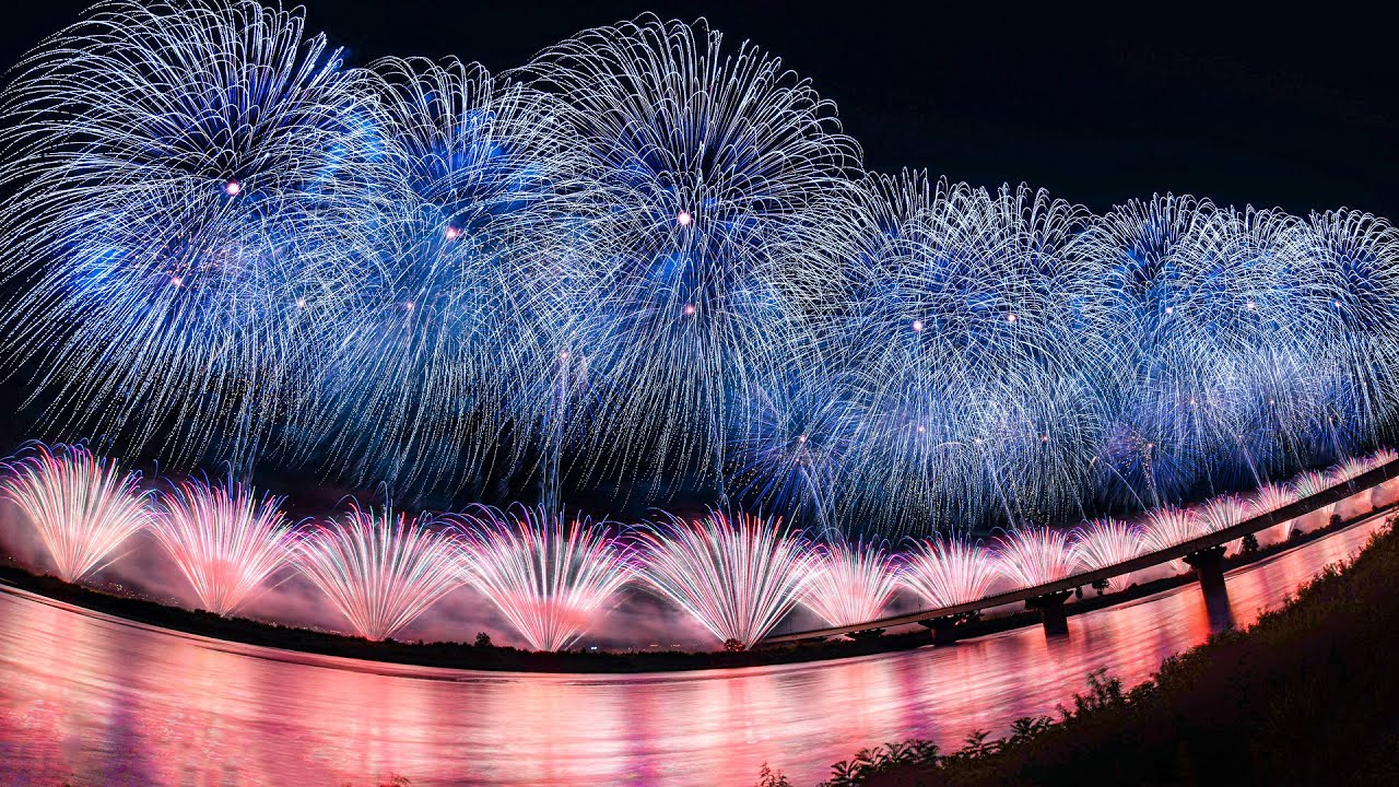 4k 長岡花火大会 19 復興祈願花火 フェニックス 15周年特別版 Nagaoka Fireworks Phoenix 19 Shot On Samsung Nx1 Youtube