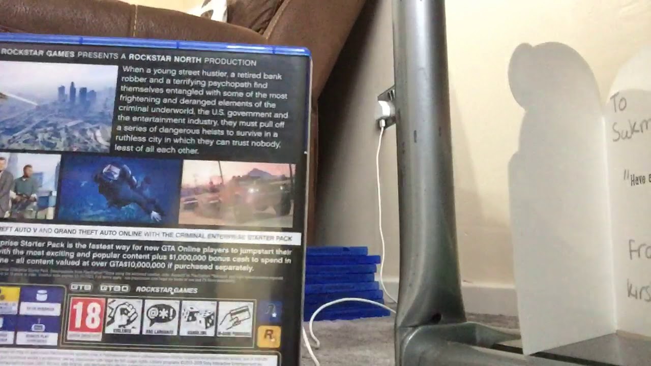 Game tour & PS4 - YouTube