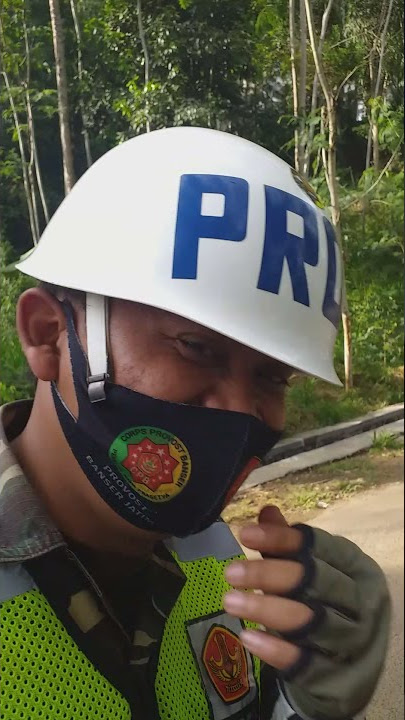VIRAL.....Pernikahan anggota banser... ala militer
