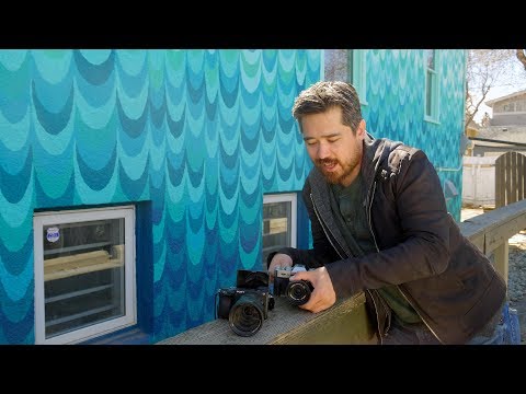 DPReview TV: Fujifilm X-T30 vs Sony a6400