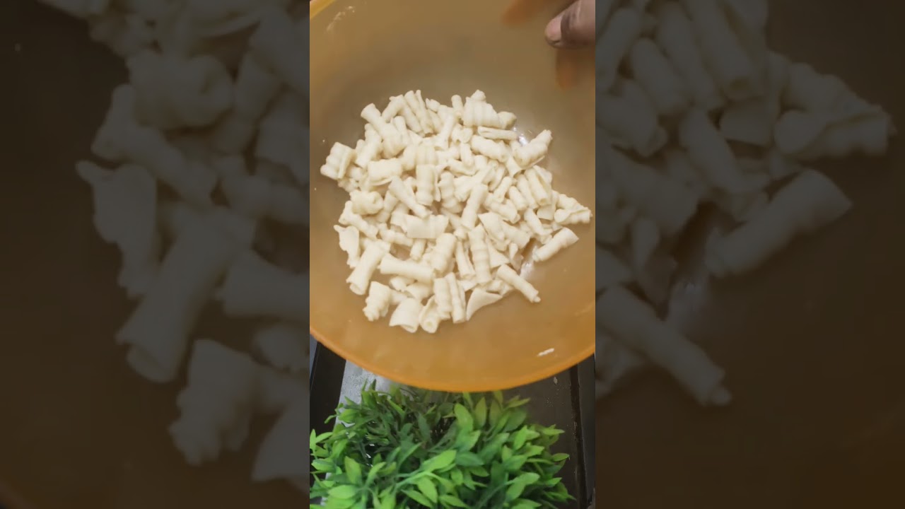 ચીજ વાળા રવાના પાસ્તા#cookingrecipes #recipe #cooking 