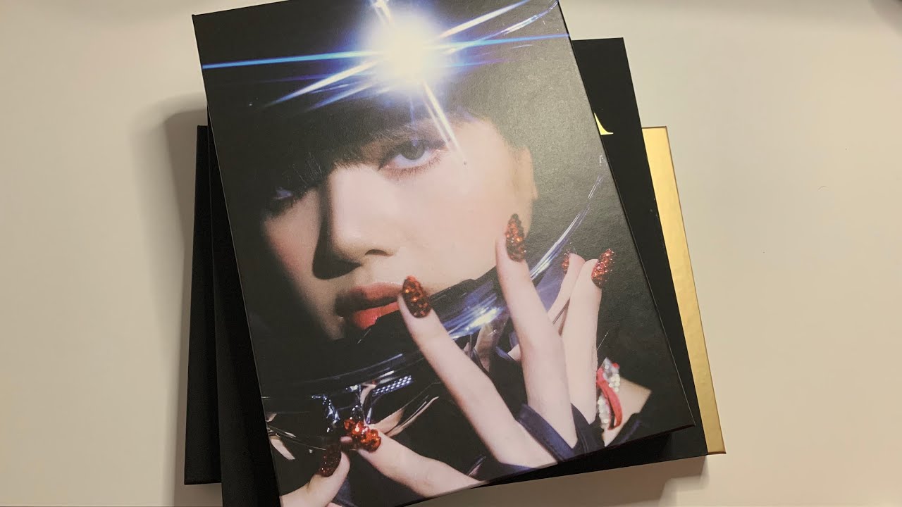 UNBOXING: LISA -LALISA- PHOTOBOOK [SPECIAL EDITION]