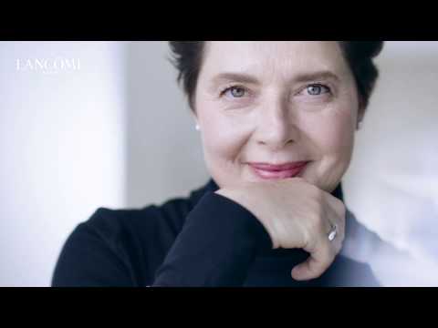 Video: 63 Metų Isabella Rosellini Yra Naujas „Lancôme“veidas