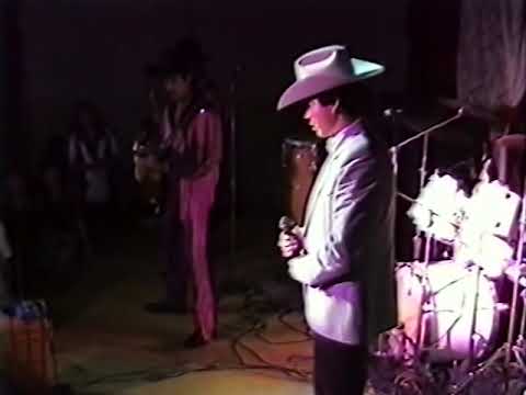 Chalino Sánchez - Los Chismes (En Vivo)