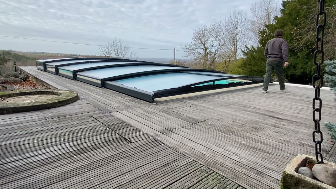 Abri piscine extra plat modèle BOREALIS XS (EspaceCover)