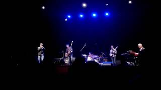 J J Band Bartosz Łęczycki - Co Się Stało Kwiatom ? - Fragment Utworu