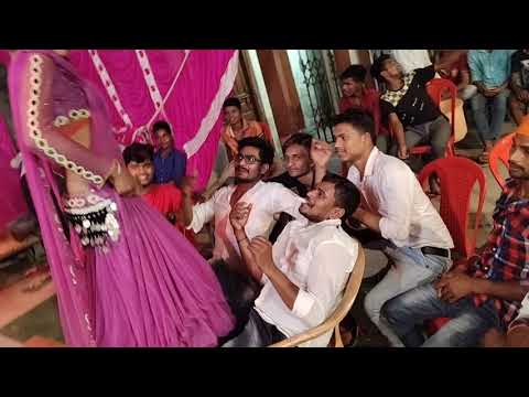 Most sexy dance in late night.. Jarur dekhe