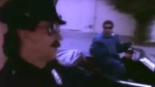 Teledysk: N.W.A. - Straight Outta Compton 