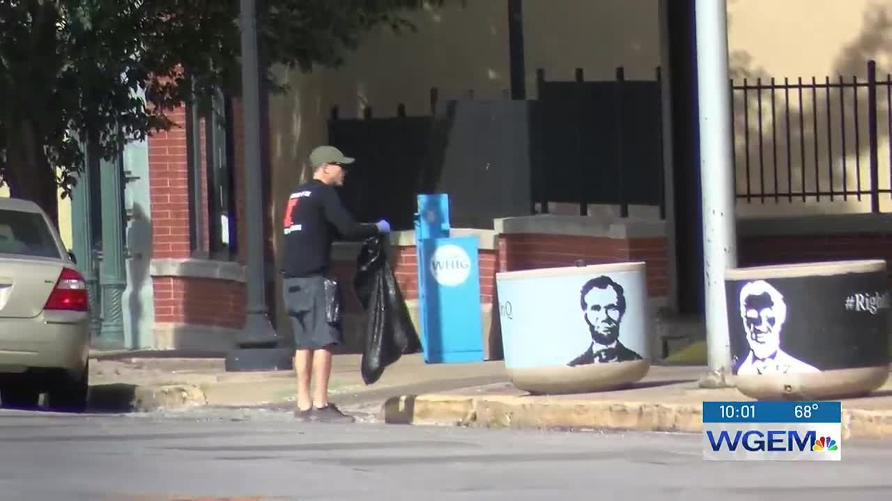 Over 60 volunteers pick up trash in downtown Quincy YouTube