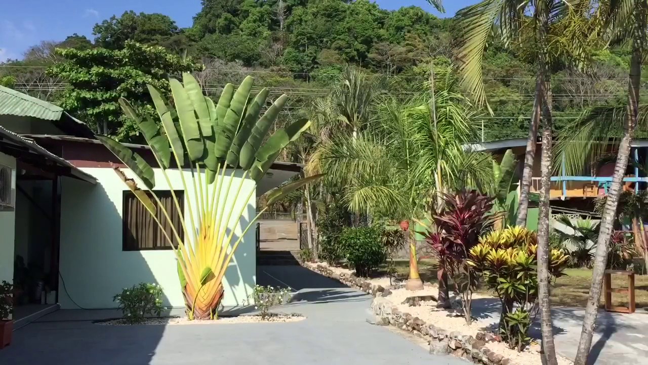 Cabinas Brisa Del Mar, Playa Hermosa -Jaco, Costa Rica