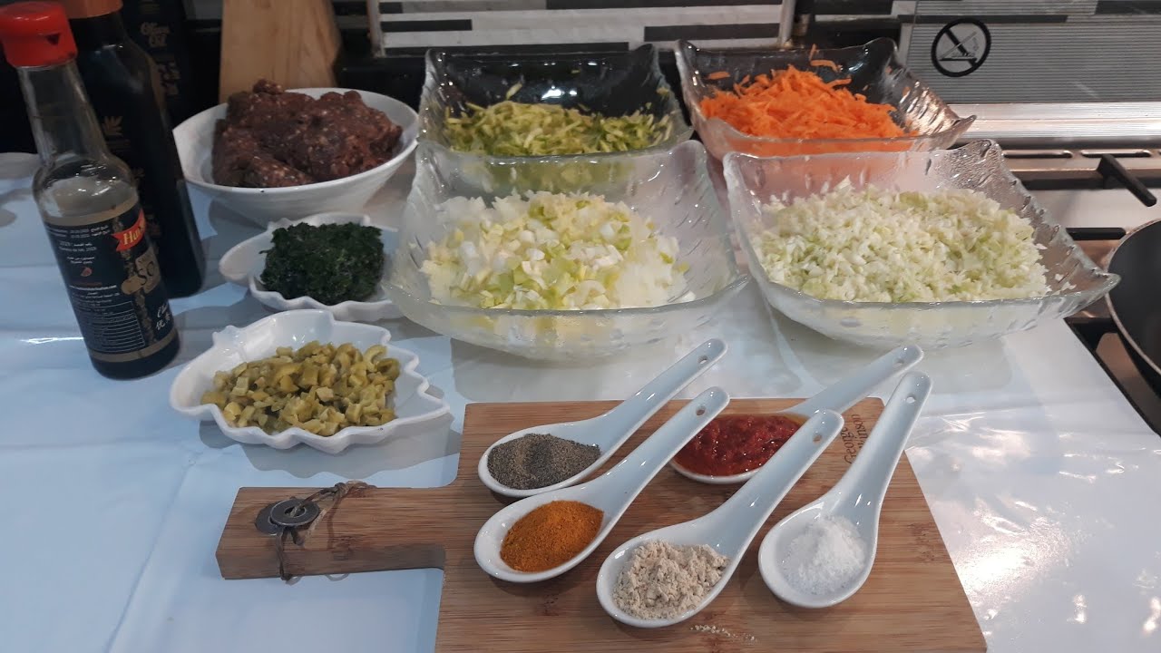 الوصفة لي كلشي كيبغيها بريوات بالكفتة و الخضر الحشوة خطيييرة و مقرمشين