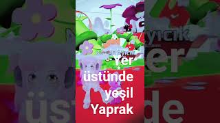 Yer üstünde yeşil 🤣Yaprak #roblox #shirrako #shorts #edit #trending #editing #keşfet #fyp #edit