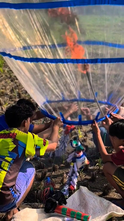 BALON SAYOR NARA SAMPAI BERJUMPA LAGI #tradisilebaran #ponorogo  #2025 #shorts