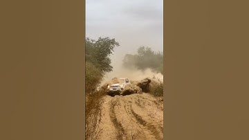 4X2 vs 4x4 Toyota Fortuner #shorts #fortuner #youtubeshortsindia #trend