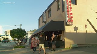 Coronavirus pandemic brings threat of restaurant shutdowns