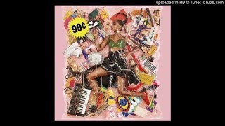 Vignette de la vidéo "Santigold -Chasing Shadows  ( 99 Cents )"