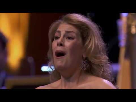 Bellini - Norma - Casta Diva - Sondra Radvanovsky