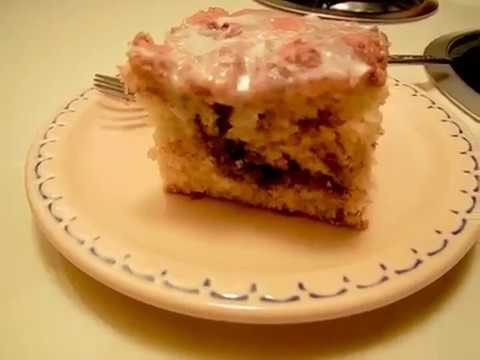 فيديو: كعكة الكريمة الحامضة بالقرفة