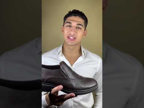 الحذاء الكلاسيك