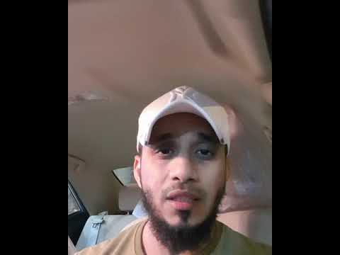 قال يحيى بن معاذ ليكن حظ المؤمن منك ثلاث خصال لتكون من المحسنين إحداها إن لم تنفعه فلا تضره والثا