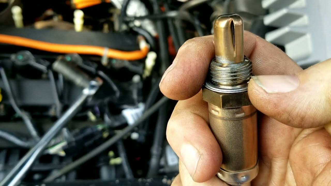 How to replace Oxygen Sensor 2009 Ford Escape 4 cylinder - YouTube