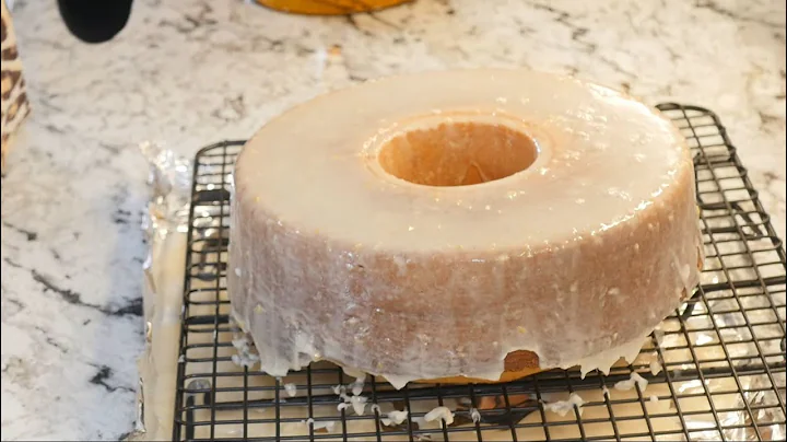 Taste of the Town: Marjorie's Lemon Pound Cake