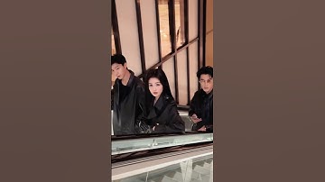 OMG! The most iconic trio ever?! 😍🔥