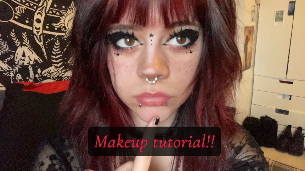Emily Rudd Makeup Tutorial Makeup tutorial! 🦇🖤 - YouTube