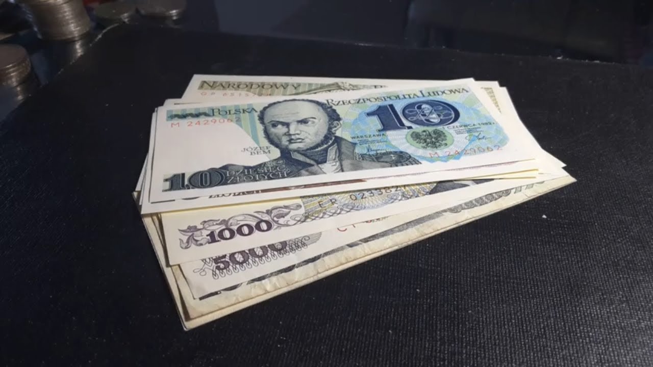 Poland's last Communist banknotes