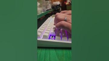 Keychron Q1 with Everfree Cedars