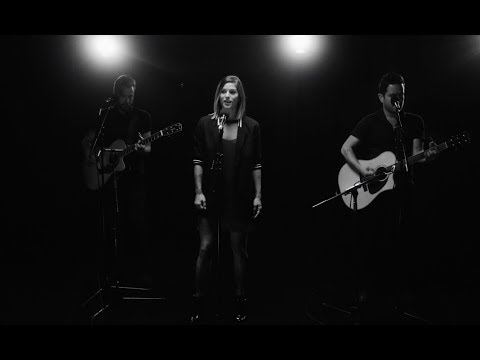 Cassadee Pope - One More Red Light