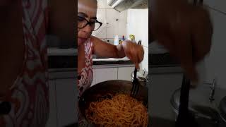 # macarrão 🍝 com molho de tomate 🍅 caseiro viral, short