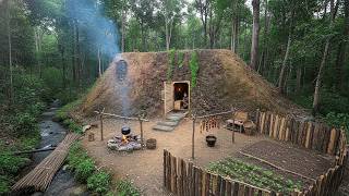 Digging a Complete Underground Survival Shelter | Warm Build, Fish Trap and Outdoor Cooking