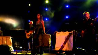 Laura Jansen - Light hits the room (Live Zandstock Festival 2013)