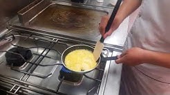 Cara Sempurna Membuat Omelette - Durasi: 3.40. 