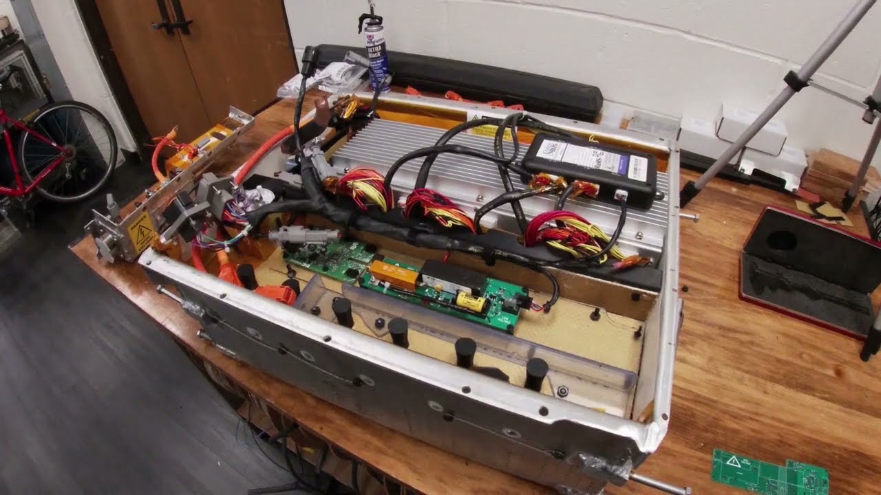 UTA Racing 2023 Accumulator Pre-Tech Accumulator Inspection