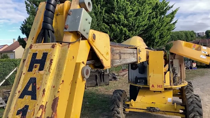 Used 2003 - Haulotte HA 16 PX | Used Articulated Boom Lift | equippo.com |