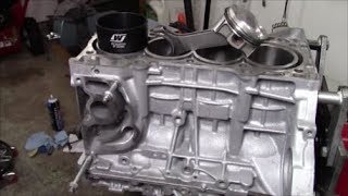 Ultimate K20/K24 Build Guide! PT. 7 (Installing Pistons)