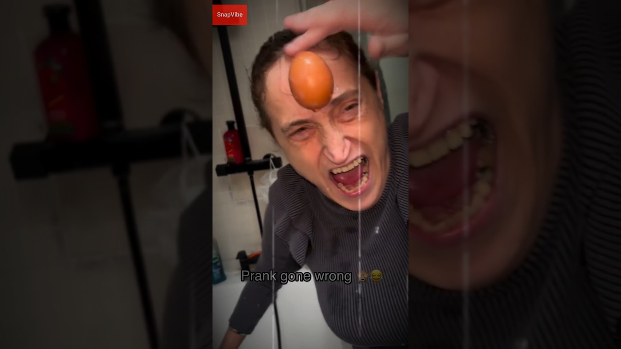 TELURNYA ENGGAK MAU LEPAS 😱